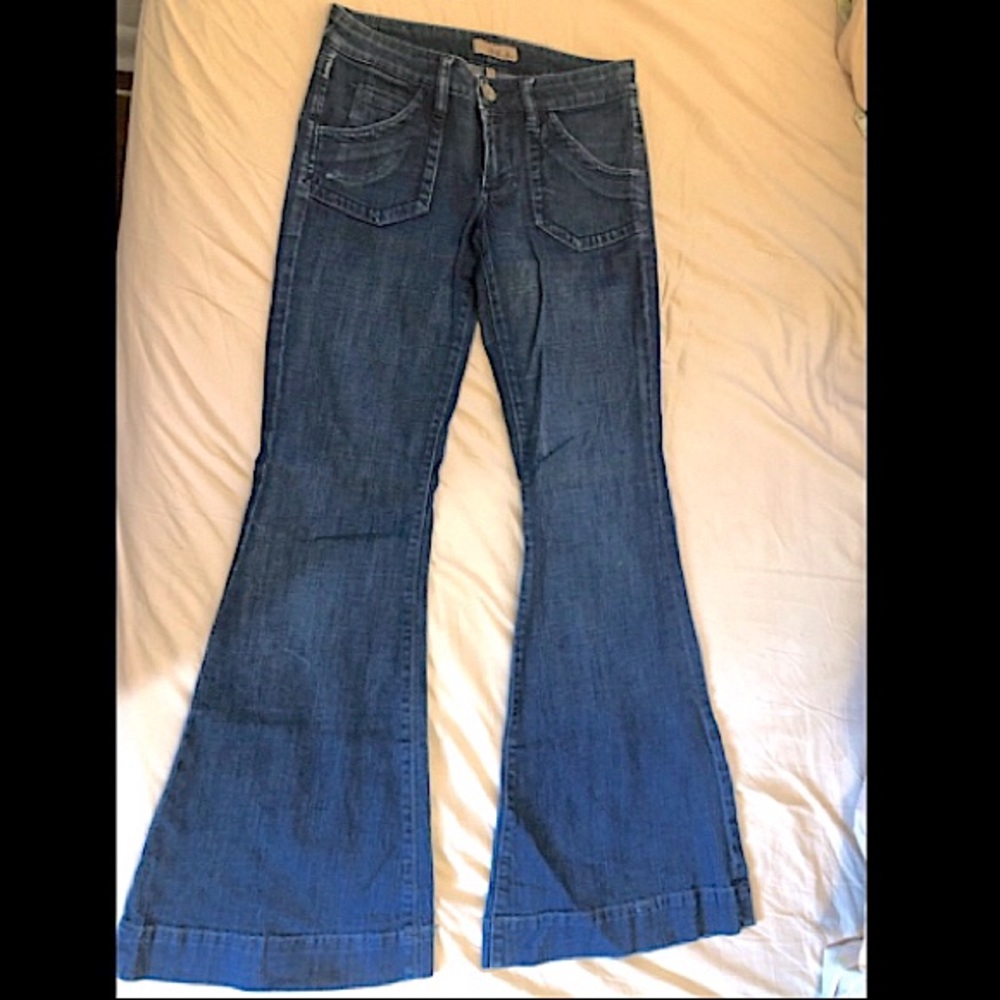 Vintage Bell Bottom Jeans size 26